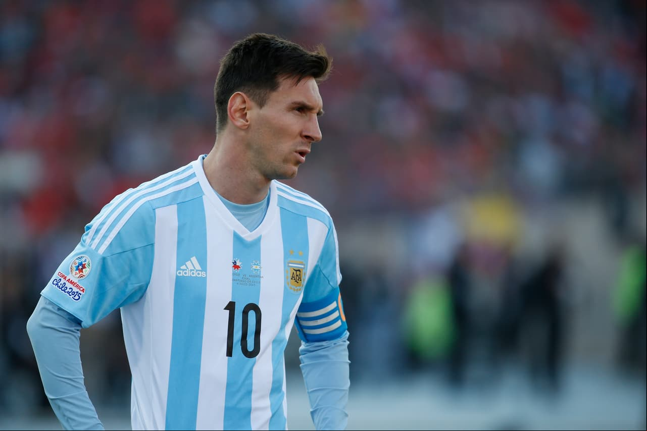 Obviamente es un hecho que la relevancia de Leo no solo se demuestra con los goles en un amistoso, sino por su peso específico en el ataque de una Argentina que tiene en el rosarino a su gran figura y en Ángel di María, a su principal cómplice para mover al equipo.