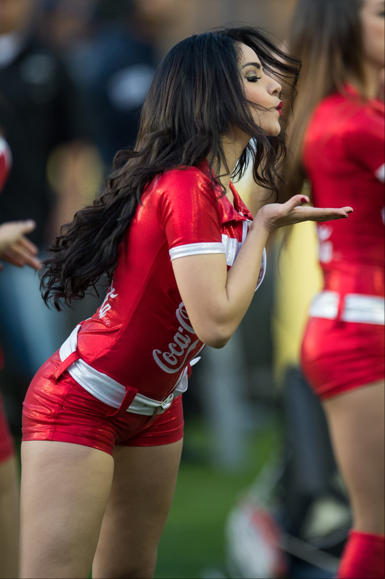 La belleza de las porristas en la fecha 6