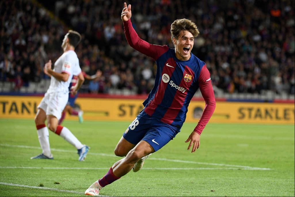 Así es Marc Guiu, el '9' clásico hecho en La Masia que dio triunfo al Barça