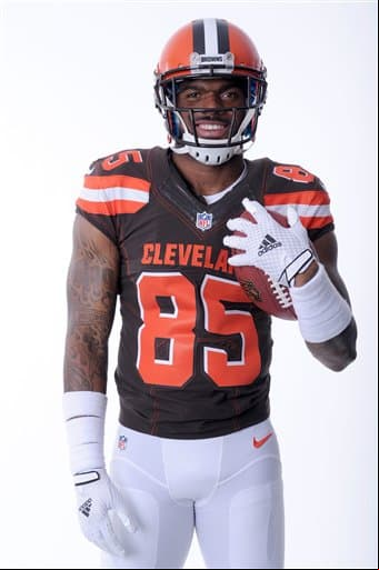 Mira las imágenes del WR egresado de Washington State y reclutado por los Browns, Vince Mayle (AP-NFL).