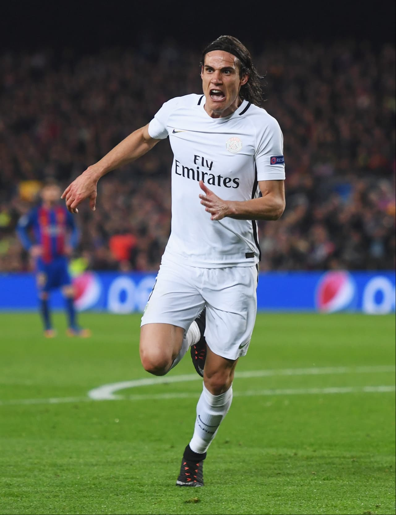 4. Edinson Cavani (Paris Saint-Germain) - Una asistencia y 27 goles tiene el uruguayo para un total de 28 participaciones en anotaciones de su equipo en la Ligue 1. El Manchester United estaría interesado en su fichaje.