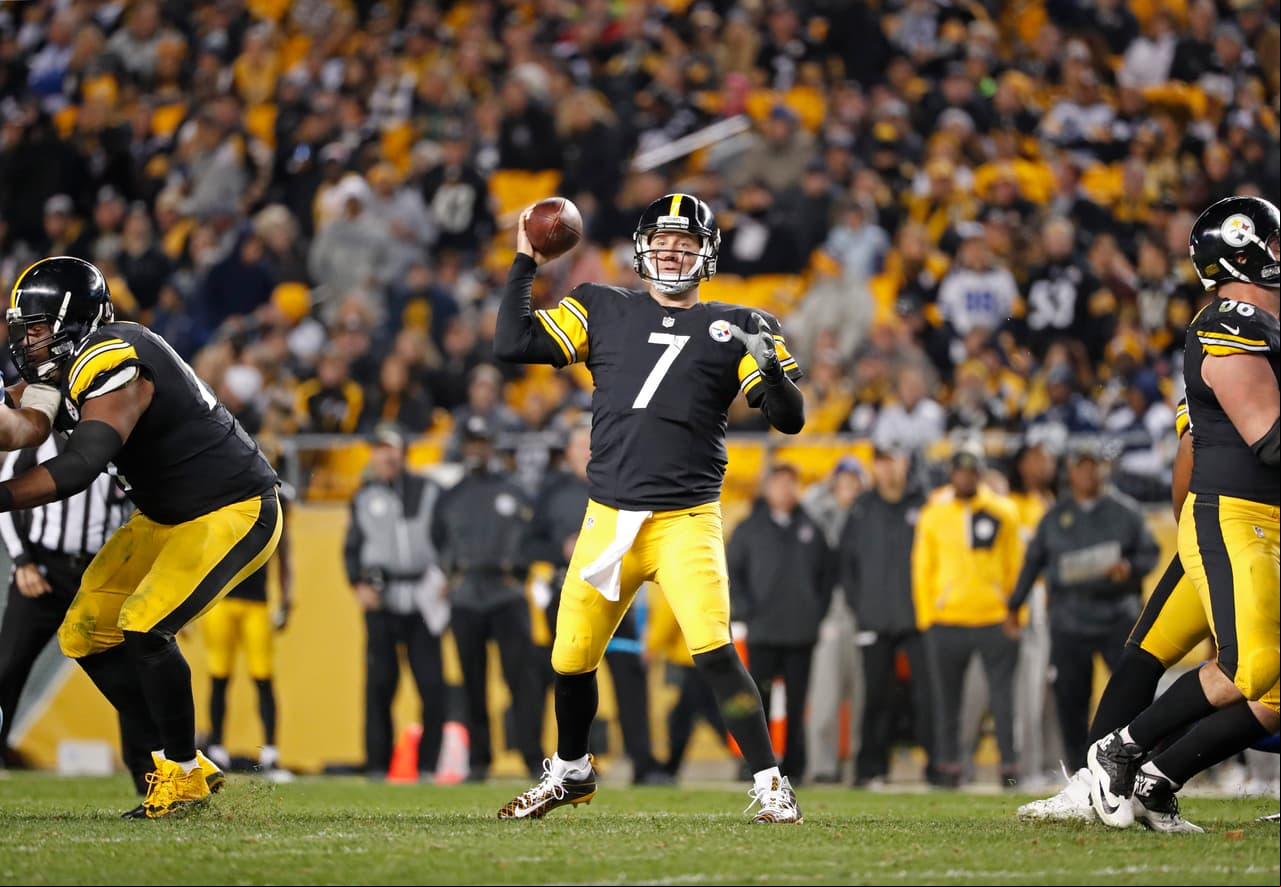 <b>9) PITTSBURGH STEELERS (6-5)</b>
<br>Cuando se emplea a un quarterback futuro 
<a href="http://www.profootballhof.com/">Salón de la Fama</a> con una habilidad especial para jugar su mejor fútbol justo cuando más importa, siempre se tiene una oportunidad.