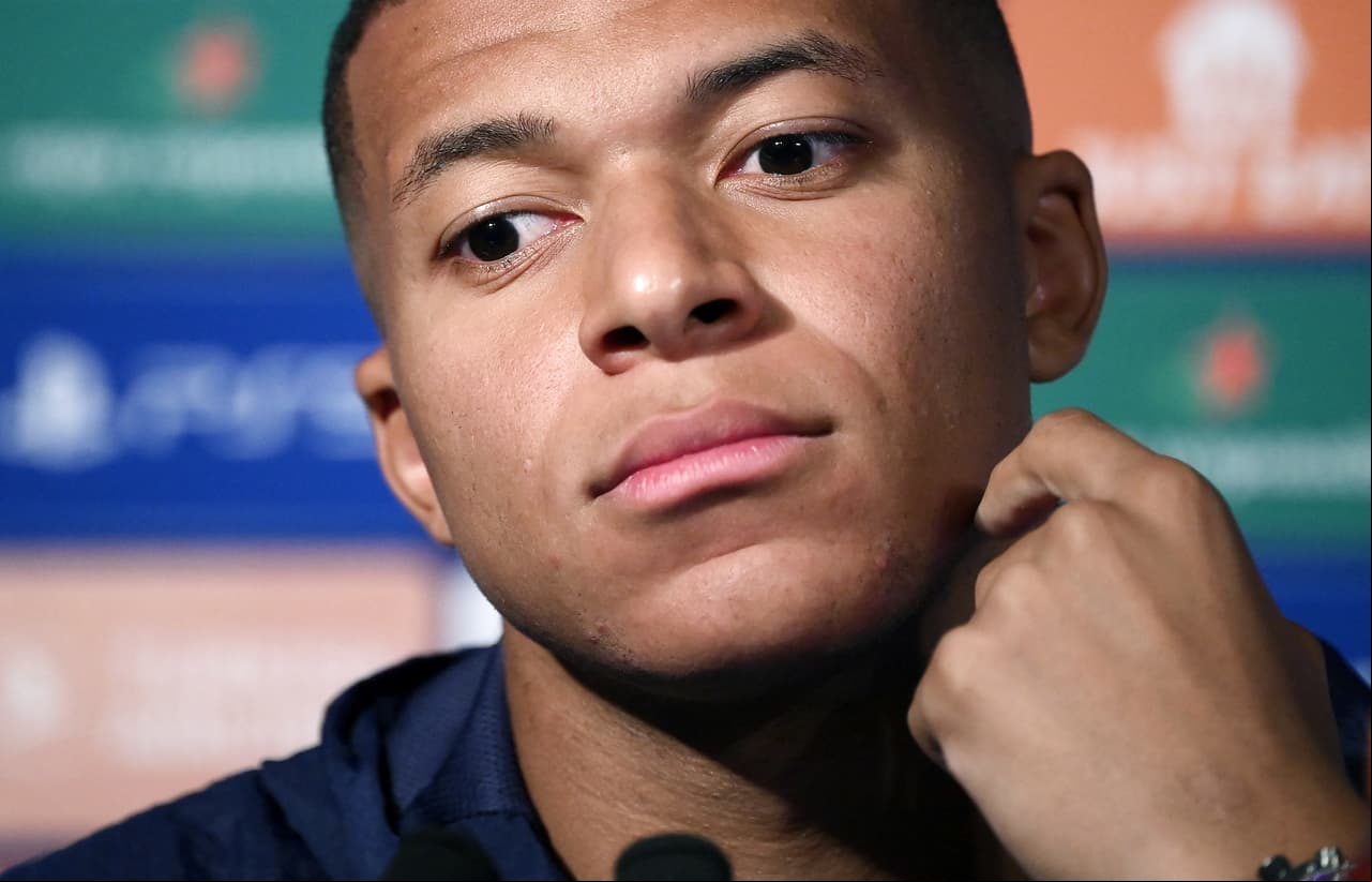 Mbappé no quiso estar en sesión de fotos con selección sa 