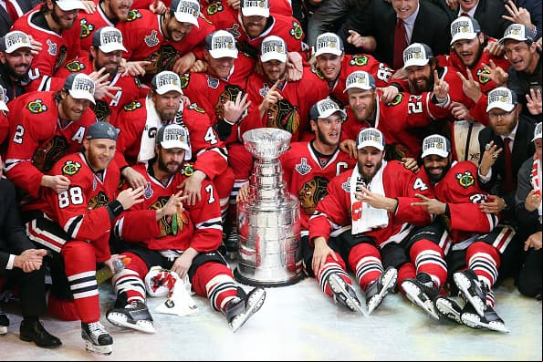 Chicago Blackhawks se alzan con la Stanley Cup