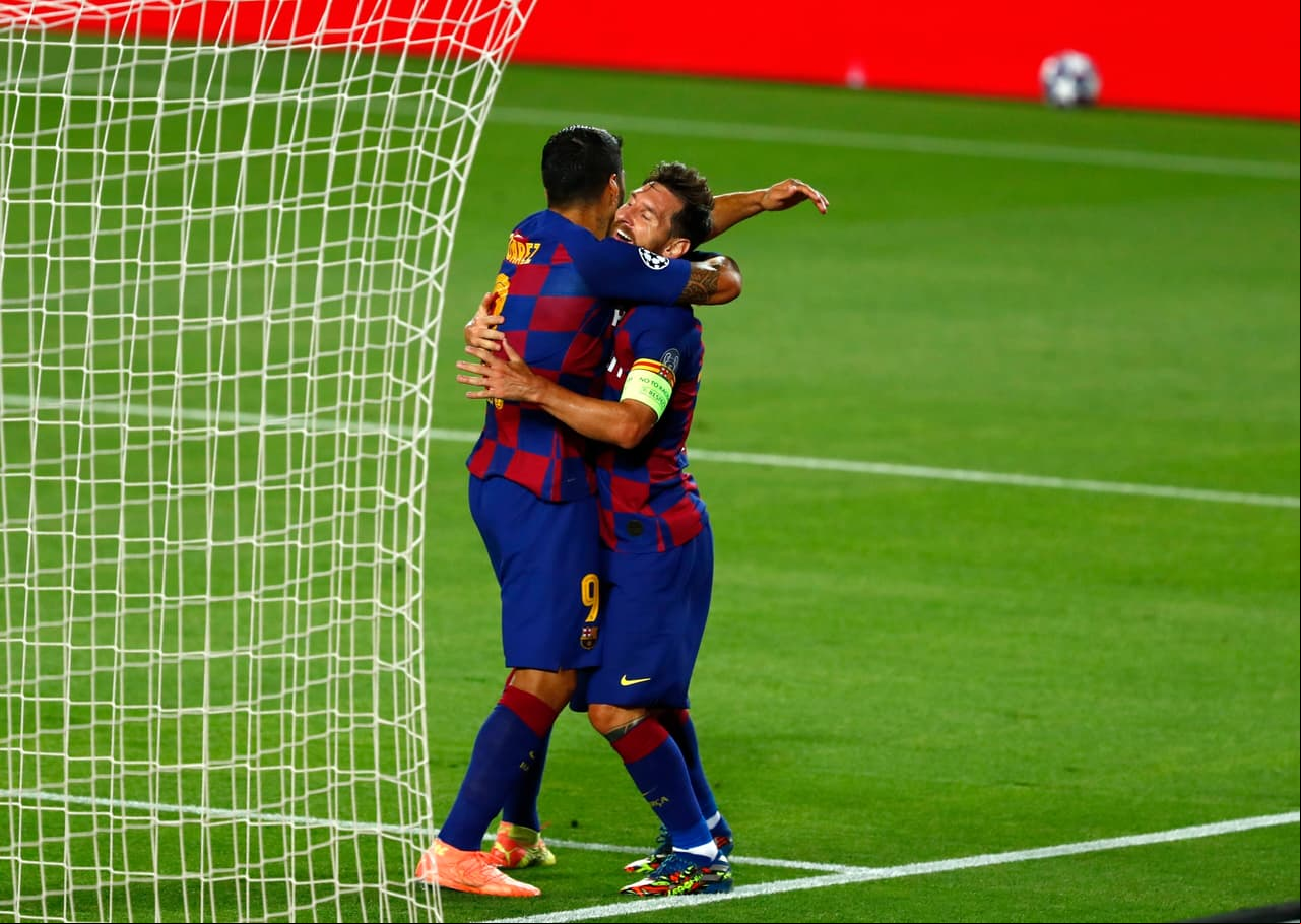 Tras revisar la jugada en el VAR, el gol fue anulado porque el argentino tocó el balón con el brazo.