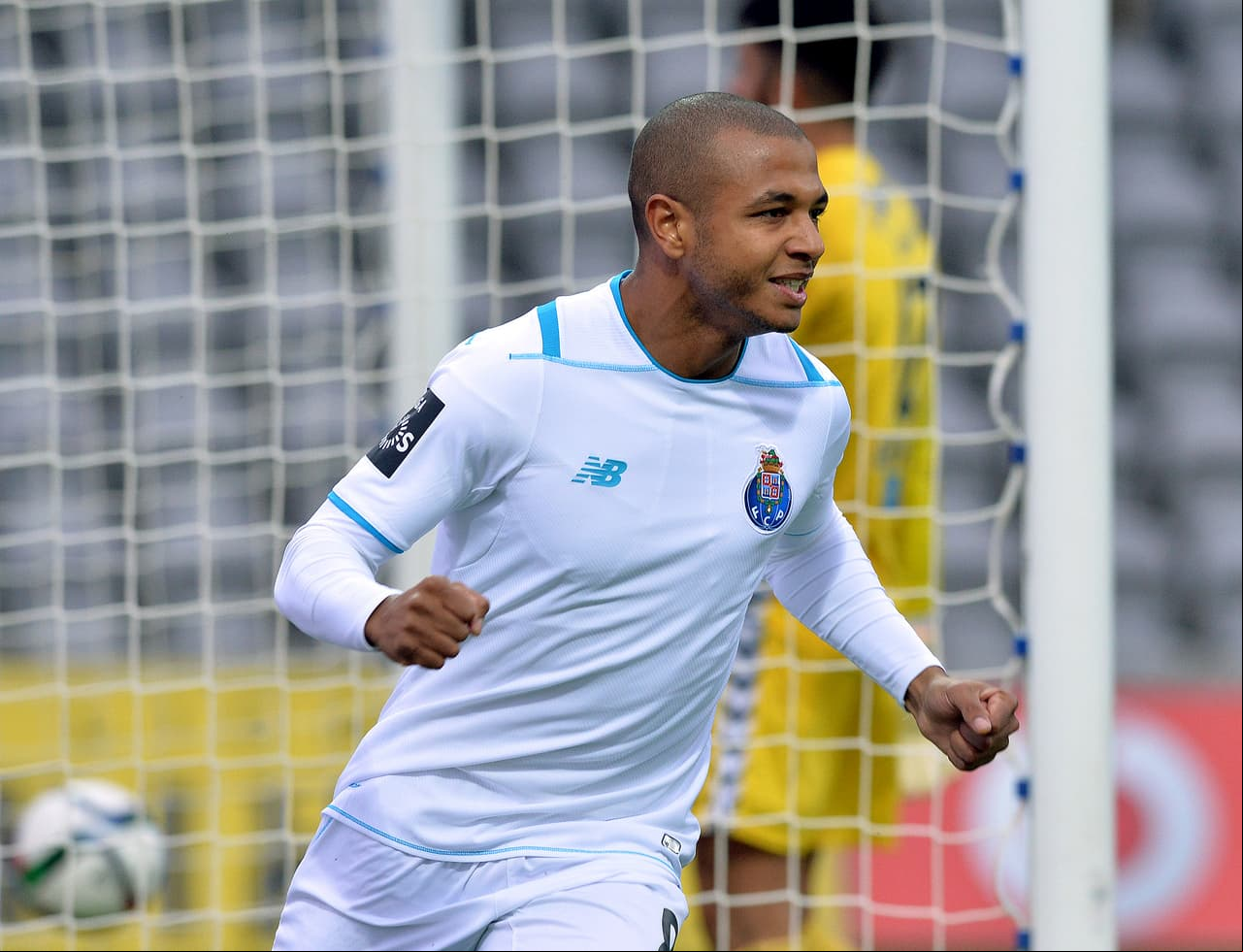 Everton negocia con Porto el fichaje de Brahimi