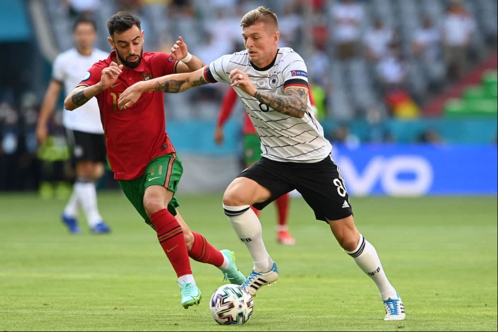 Alemania tiene que venir de atrás para golear 2-4 a Portugal y conseguir sus primeros tres puntos del torneo.