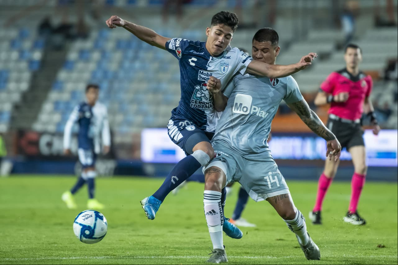 Pachuca 1-1 Atlas, Celaya 1-0 Necaxa, Santos 2-0 Guadalajara.