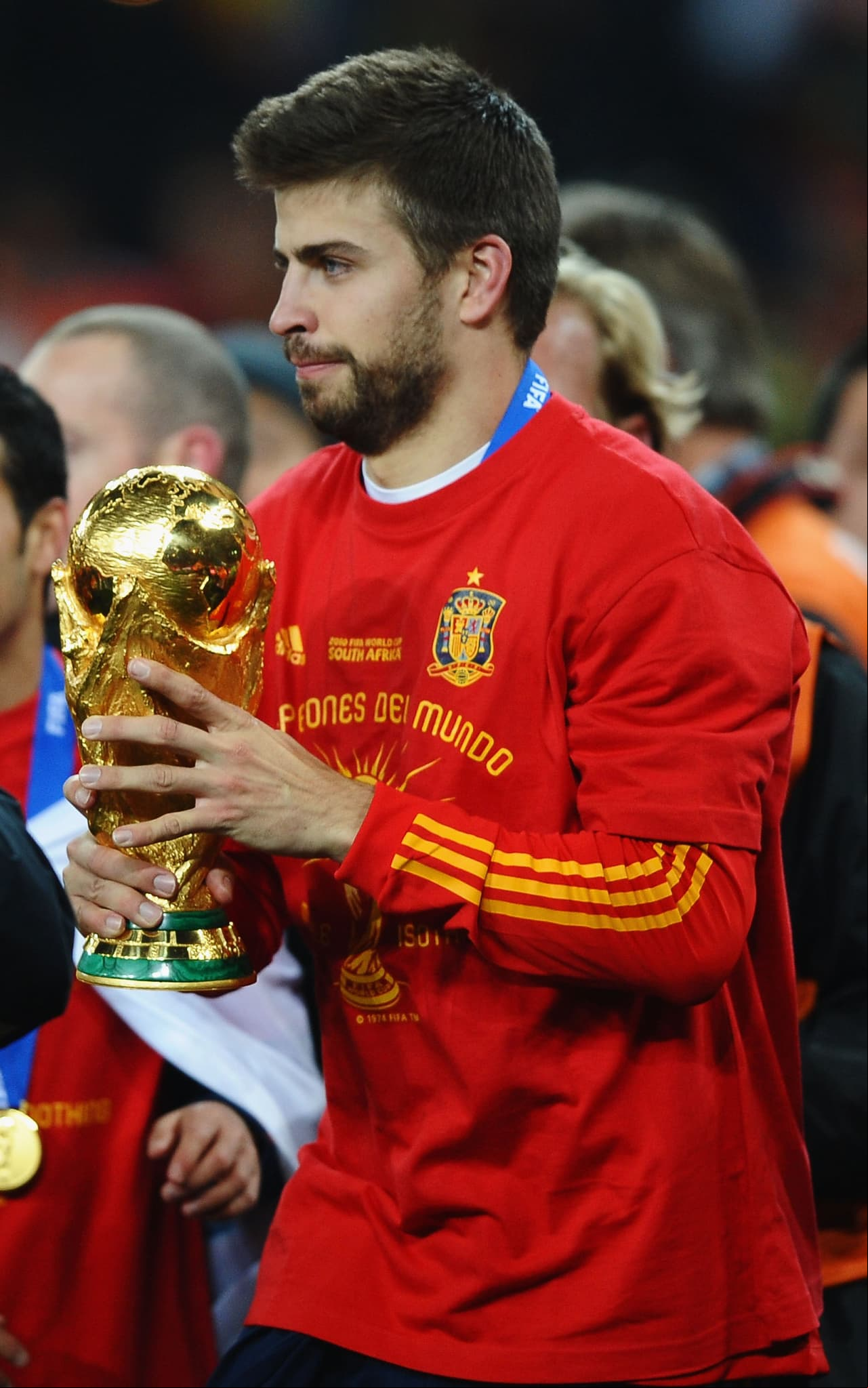 Piqué fue parte de la renovación de ese equipo campeón de la Euro del 2008 y con este título consolidó su presencia en la selección española.