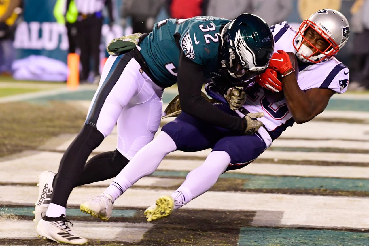 Philadelphia Eagles
<b> 10-17 </b>New England Patriots.