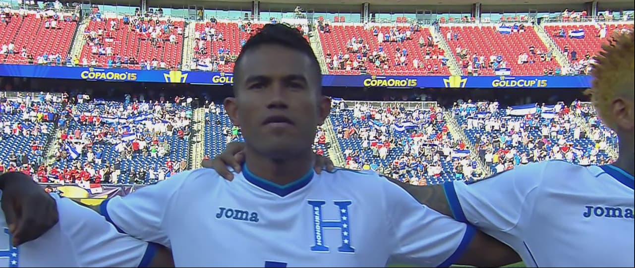7 Carlos Discua - Tuvo una actuación regular. Un tanto a destiempo. 6