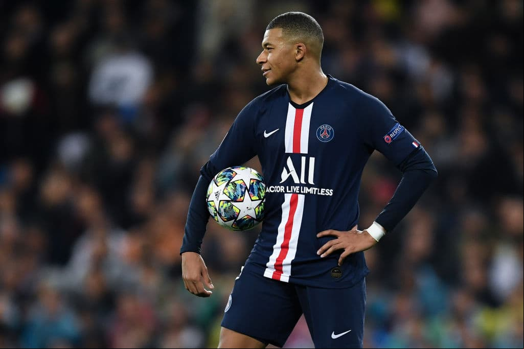 Kylian Mbappé, del Paris Saint Germain está valuado en 346.21 millones de dólares.