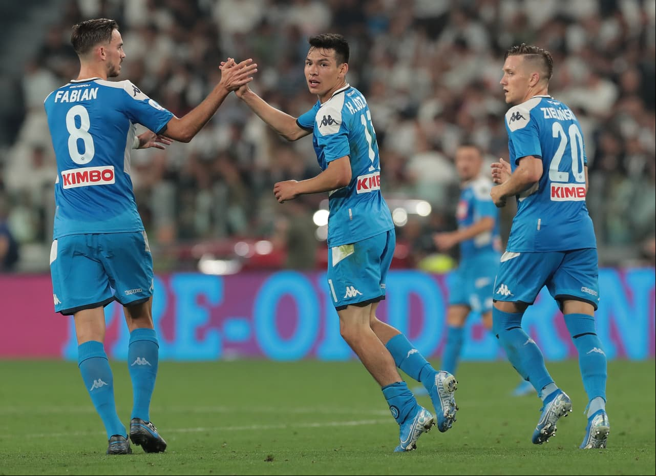Compañero del 'Chucky' Lozano recibe oferta del Real Madrid