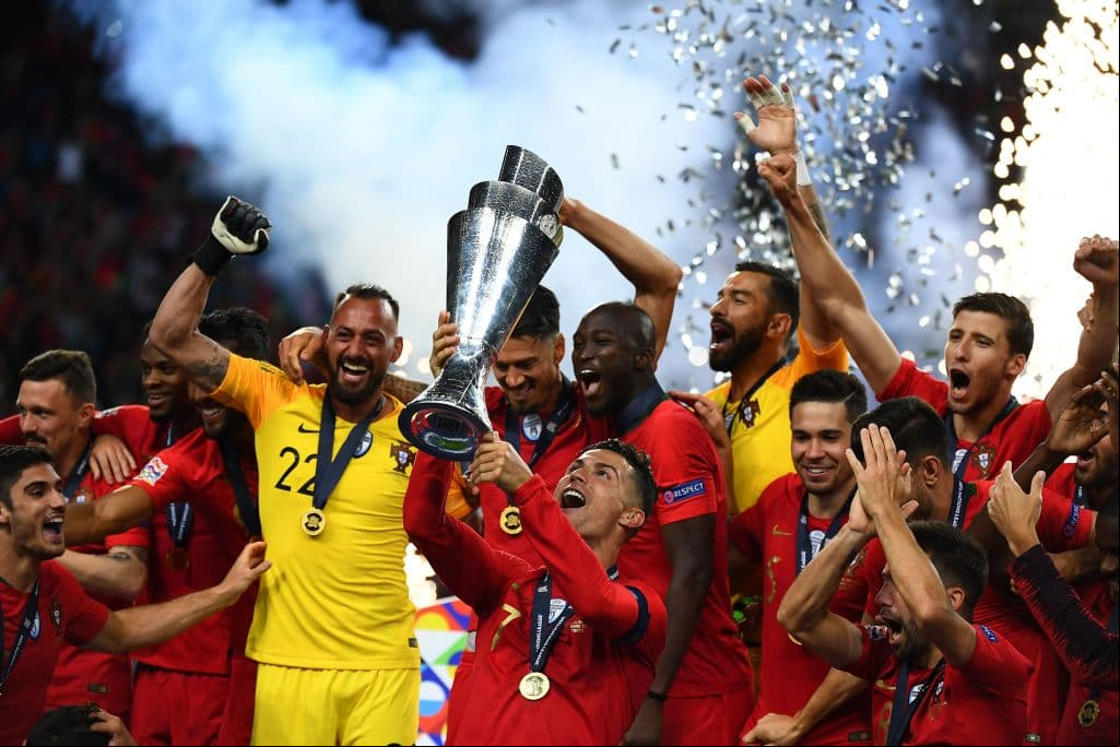 En la primer edición del nuevo torneo continental, la selección portuguesa, encabezada por Cristiano Ronaldo, levantó el trofeo.