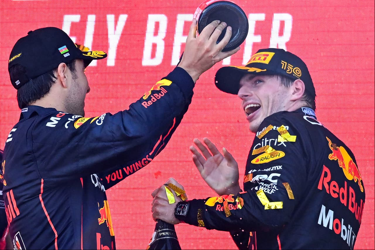 Verstappen y Checo Pérez hacen el 1-2 en GP de Azerbaiyán
