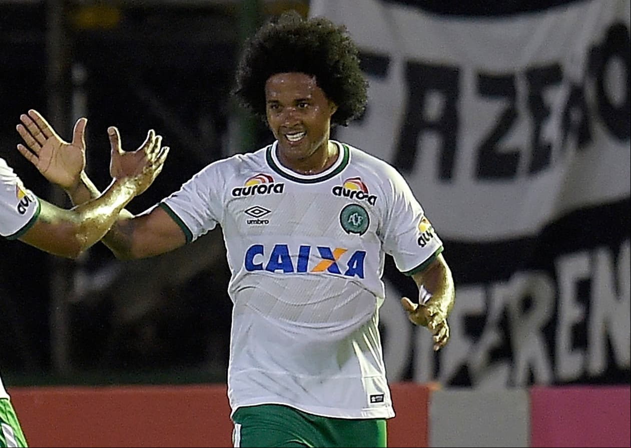 Éverton Kempes Gonçalves dos Santos (Delantero)
