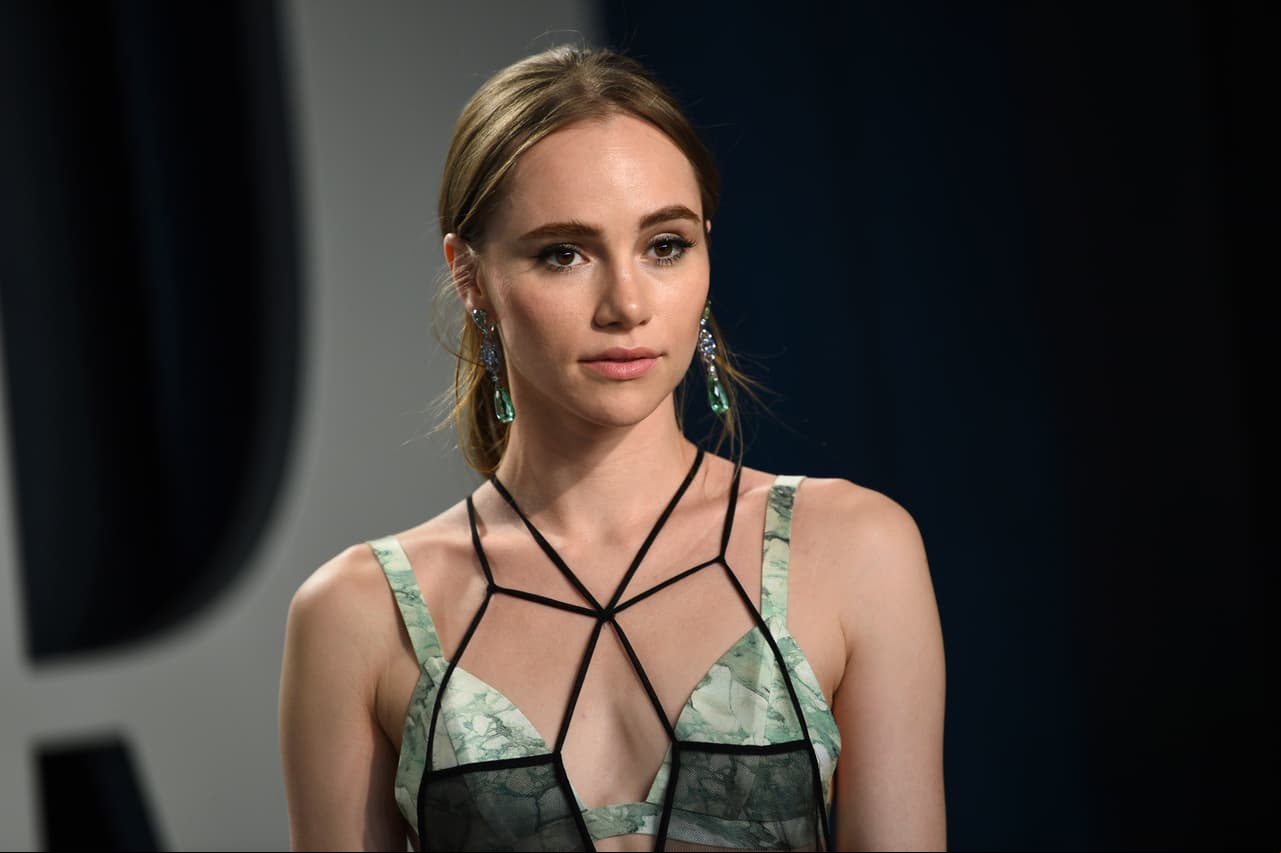 Suki Waterhouse - Suki tuvo una exitosa carrera como modelo y ahorista se está consolidando como una gran actriz pues ya actuó en 10 filmaciones.