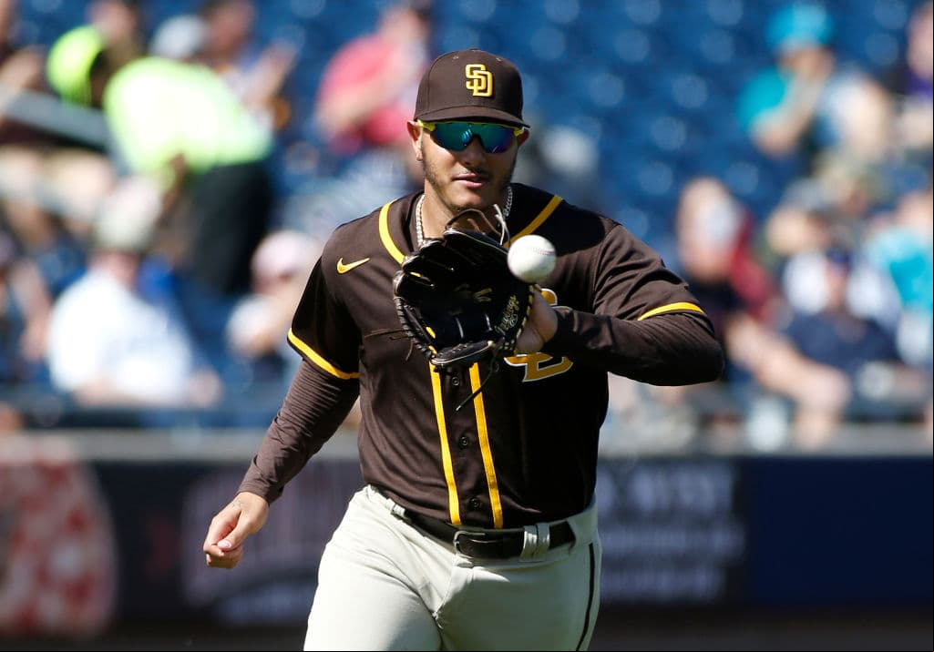 <b>Manny Machado</b>, hijo de padres dominicanos, puede sentirse orgulloso al haber firmado en 2019 un contrato por 10 años con Padres de San Diego a cambio de $300 millones de dólares.