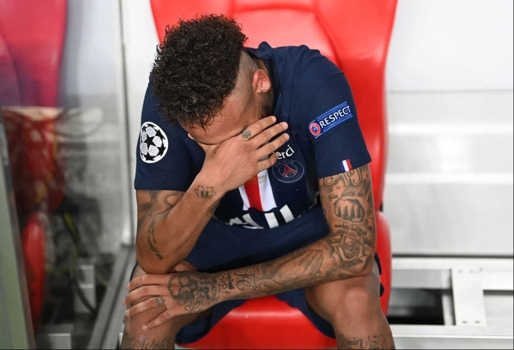 Neymar llora tras no poder cambiar la historia del PSG ante el Bayern