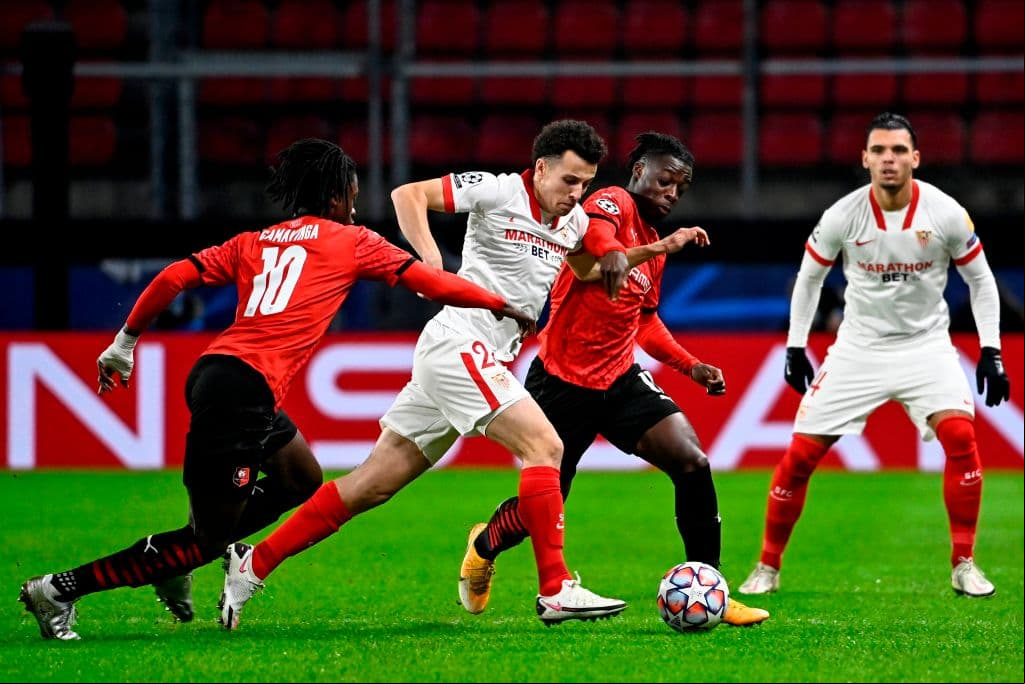 Sevilla despidió al Rennes de la justa continental goleando 3-1. El cuadro español avanza a la siguiente fase con 13 unidades, como segundo del Grupo E.