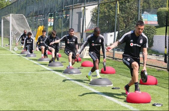 Besiktas volvió a los entranmientos el pasado lunes 4 de mayo.