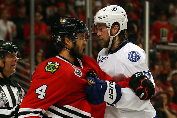 Desde el 1938 los Chicago Blackhawks no ganaban en su propia casa. Este es el tercer título en seis años