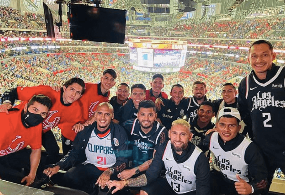 Jugadores del Tri ven el Suns vs. Clippers en Staples Center