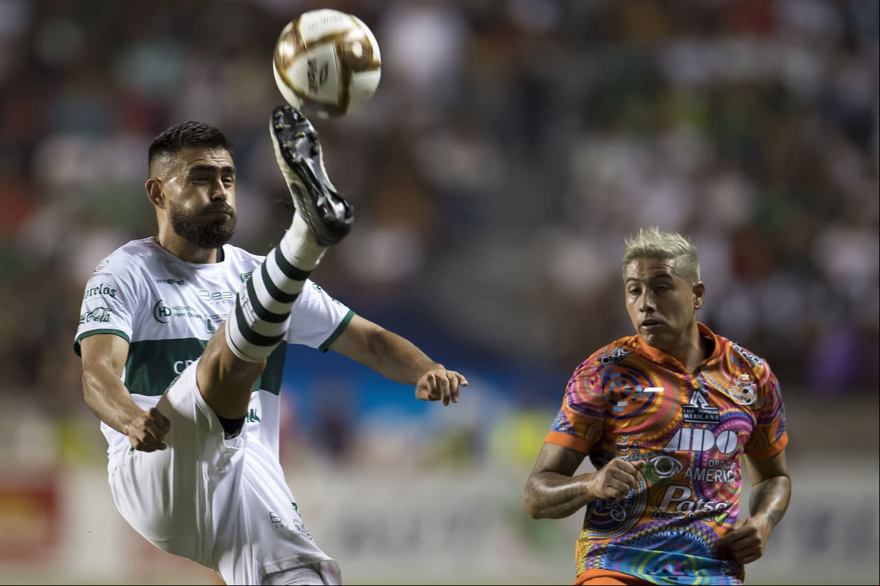Con goles de Daniel Cisneros (3), Arturo Javier Ledesma (5) y Franco Faria (83), los Alebrijes de Oaxaca ganan 1-3 en su visita al zacatepec.
