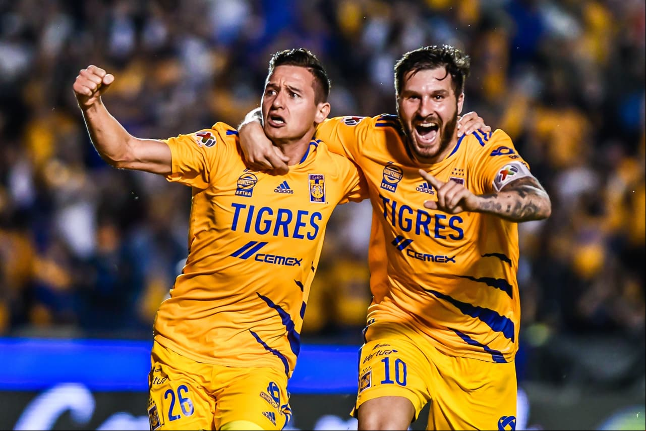 Tigres demuestra las garras que tiene para jugar semifinales y les bastan slo cinco minutos para que Florian Thauvin y Carlos González le den la vuelta al marcador y los locales terminen venciendo 2-1 a la 'Fiera'.