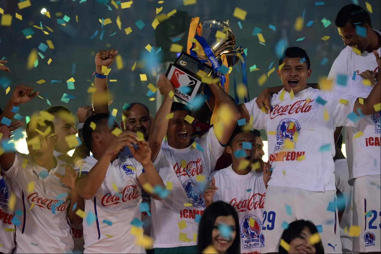 Los leones vencieron 2-1 a Motagua para consagrarse en Honduras.