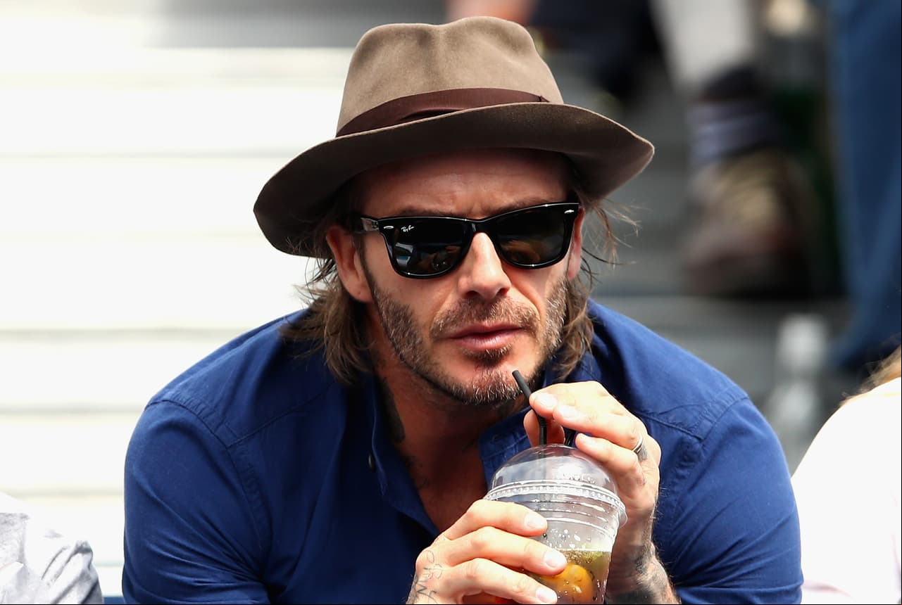 Innovador en peinados, imponente por sus tatuajes y fashionista por su ropa, el inglés David Beckham se roba las miradas en cada lugar al que va. Desde sus primeros pasos en el Manchester United hasta ahora, como empresario del fútbol en la MLS con el nuevo equipo de Miami.