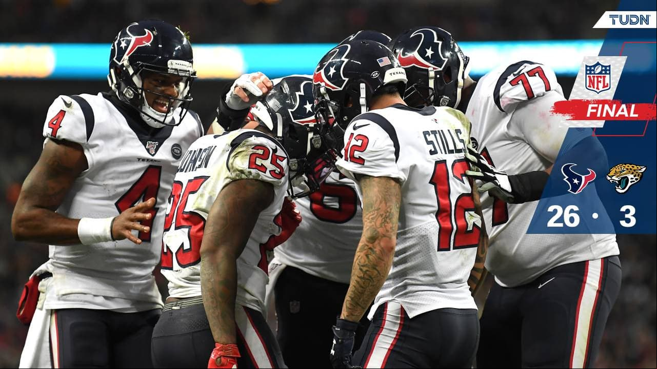 Festejan los Texans.