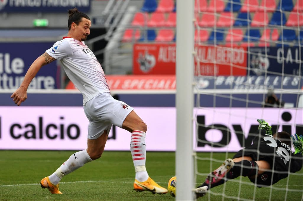 Rebic (26’) abrió el marcador y Kessie (55’) creció la diferencia tras cobrar una pena máxima. Andrea Poli (81’) hizo el descuento. Milan ya le saca cinco puntos de diferencia al Inter en la competencia por la cima de la Serie A; Bolonia se quedó a media tabla con 20 unidades.