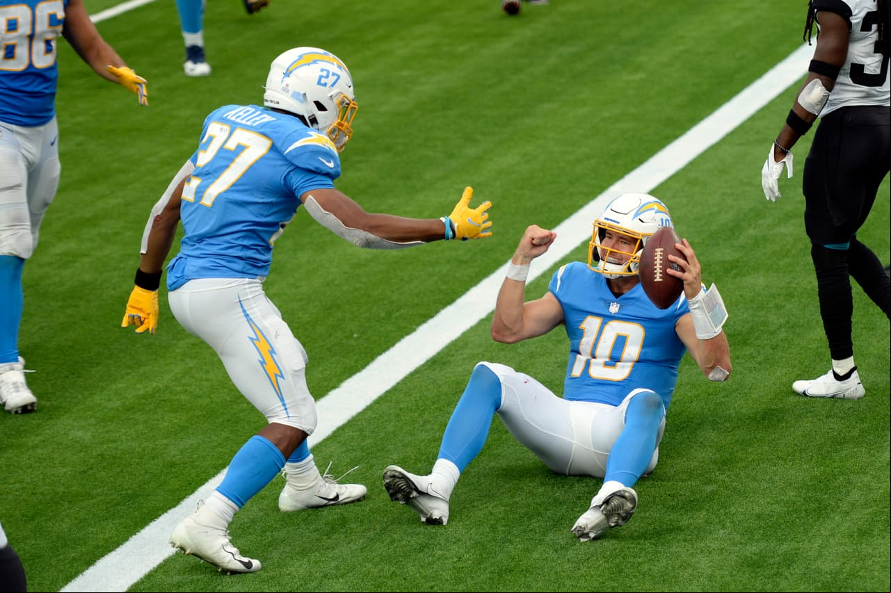 Justin Herbert lanzó 347 yardas y tres pases sin intercepción en la victoria 29-39 sobre los Jacksonville Jaguars.