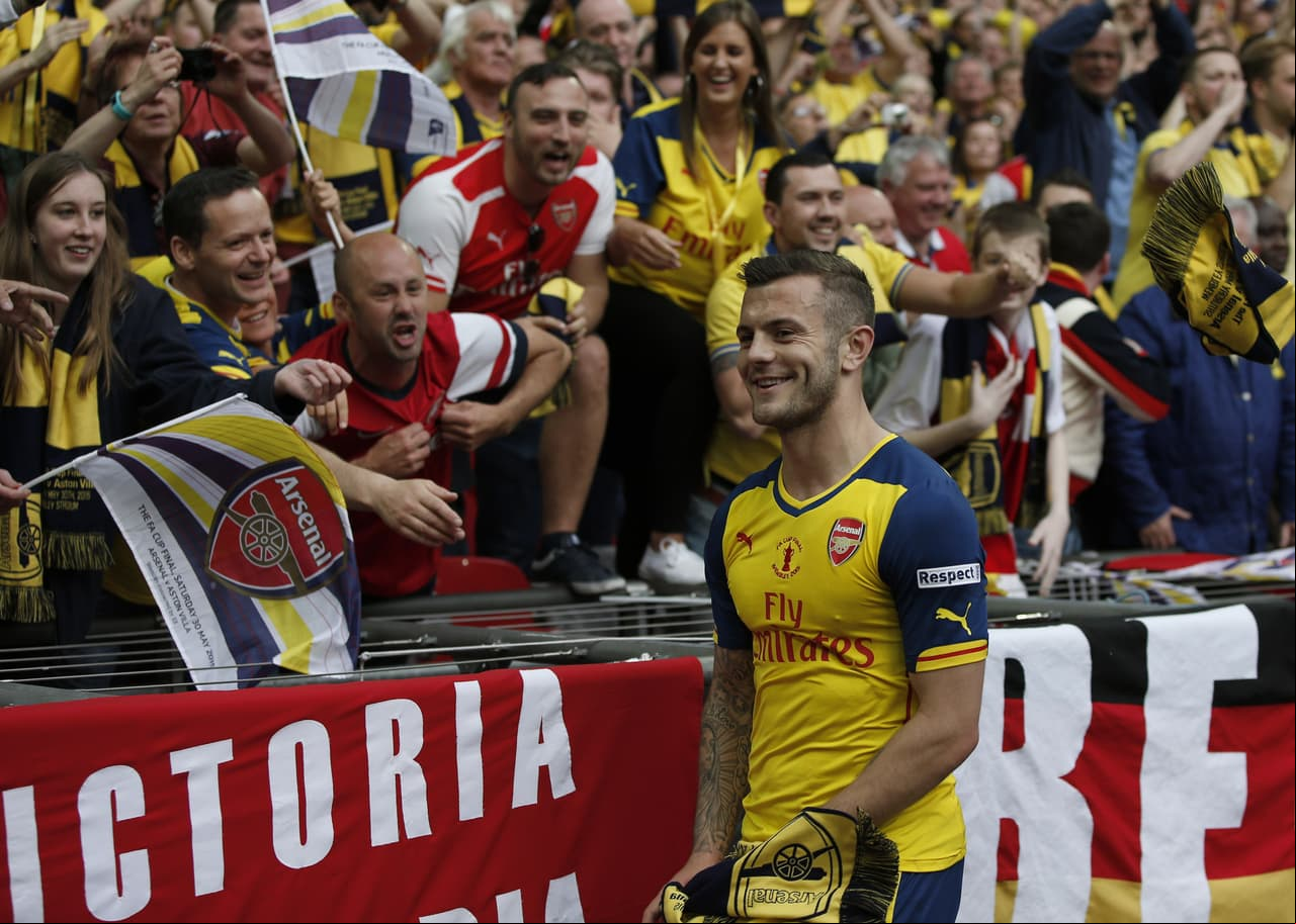 Los Gunners destrozaron al Aston Villa para alzar la Copa de Inglaterra.