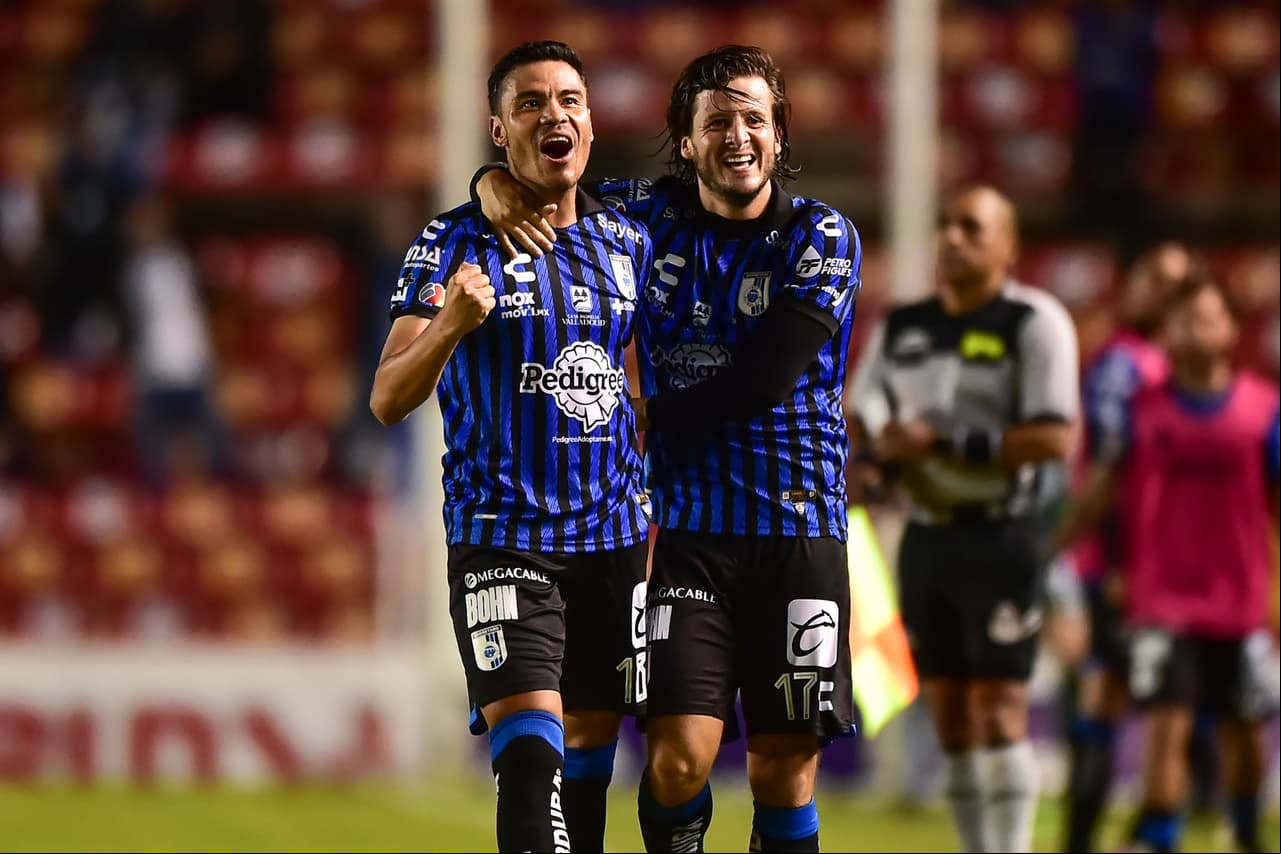 Querétaro goleó 0-3 a Necaxa y dejó el fondo de la tabla.