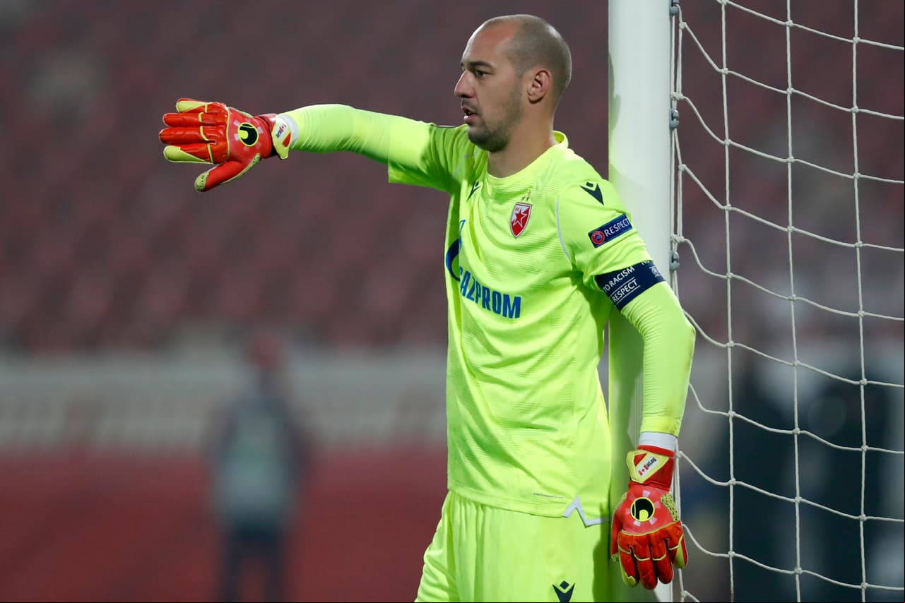 El conjunto italiano se impuso 3-0 al cuadro checo en la segunda jornada de la competición. | Díaz (24’), Leao (57’) y Dalot (66’) hicieron los tantos de la goleada. El astro sueco falló una pena máxima. En la J3 Milan recibirá al Lille y Sparta Praga visitará al Celtic.