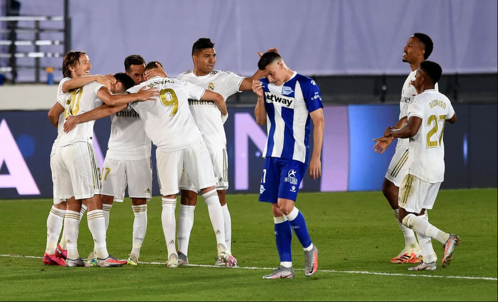 La próxima jornada, Real Madrid tendrá una complicada visita a Granada, mientras que Alavés recibirá al Getafe, quienes sueñan con un boleto a la UEFA Europa League.