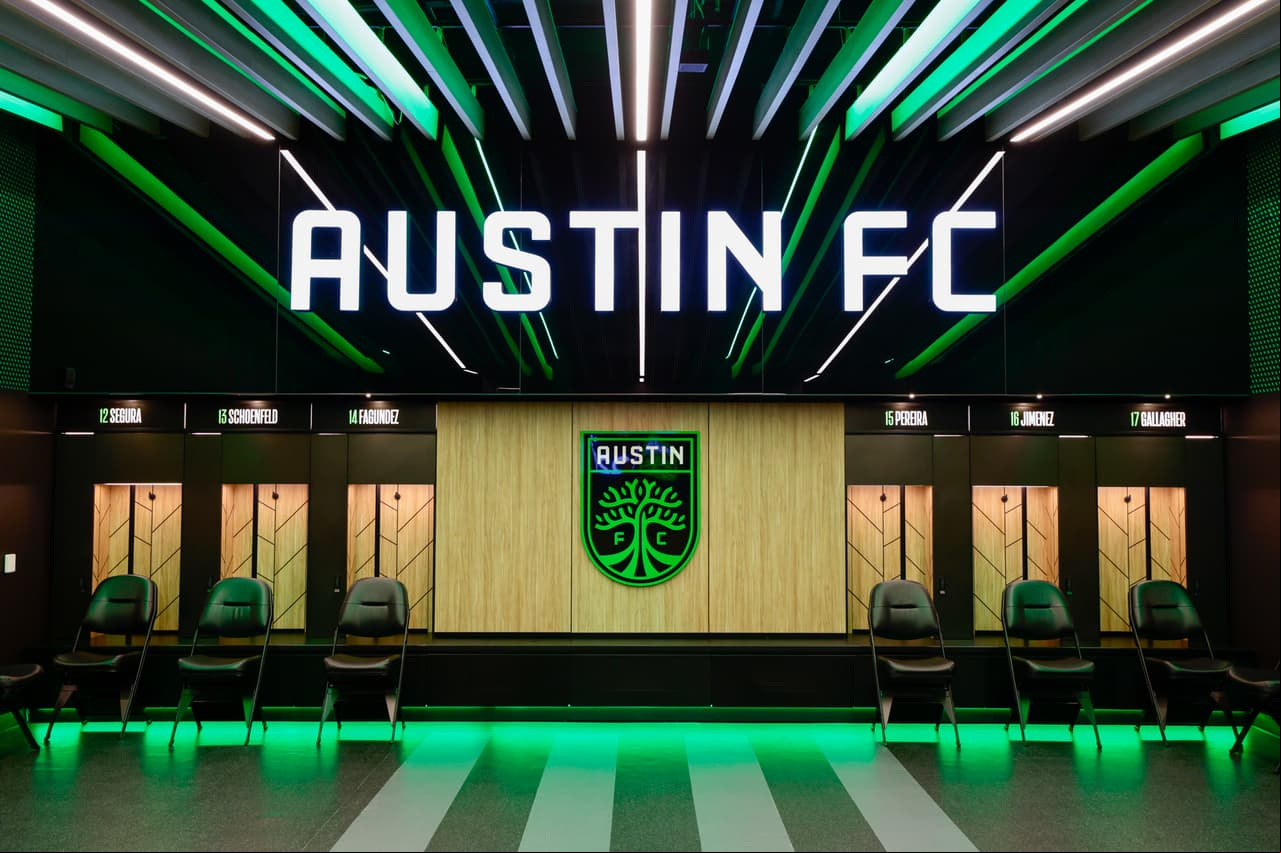 Apartado de la vista del público, el vestuario local del Q2 Stadium está reservado para la privacidad del primer equipo de Austin FC.
<br>