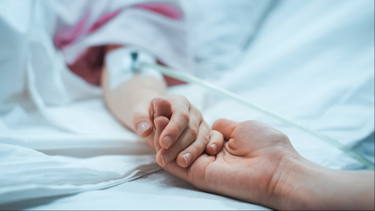 Raptan a un niño de 6 años, lo castran, le rocían gas pimienta y lo dejan moribundo en unos matorrales 
