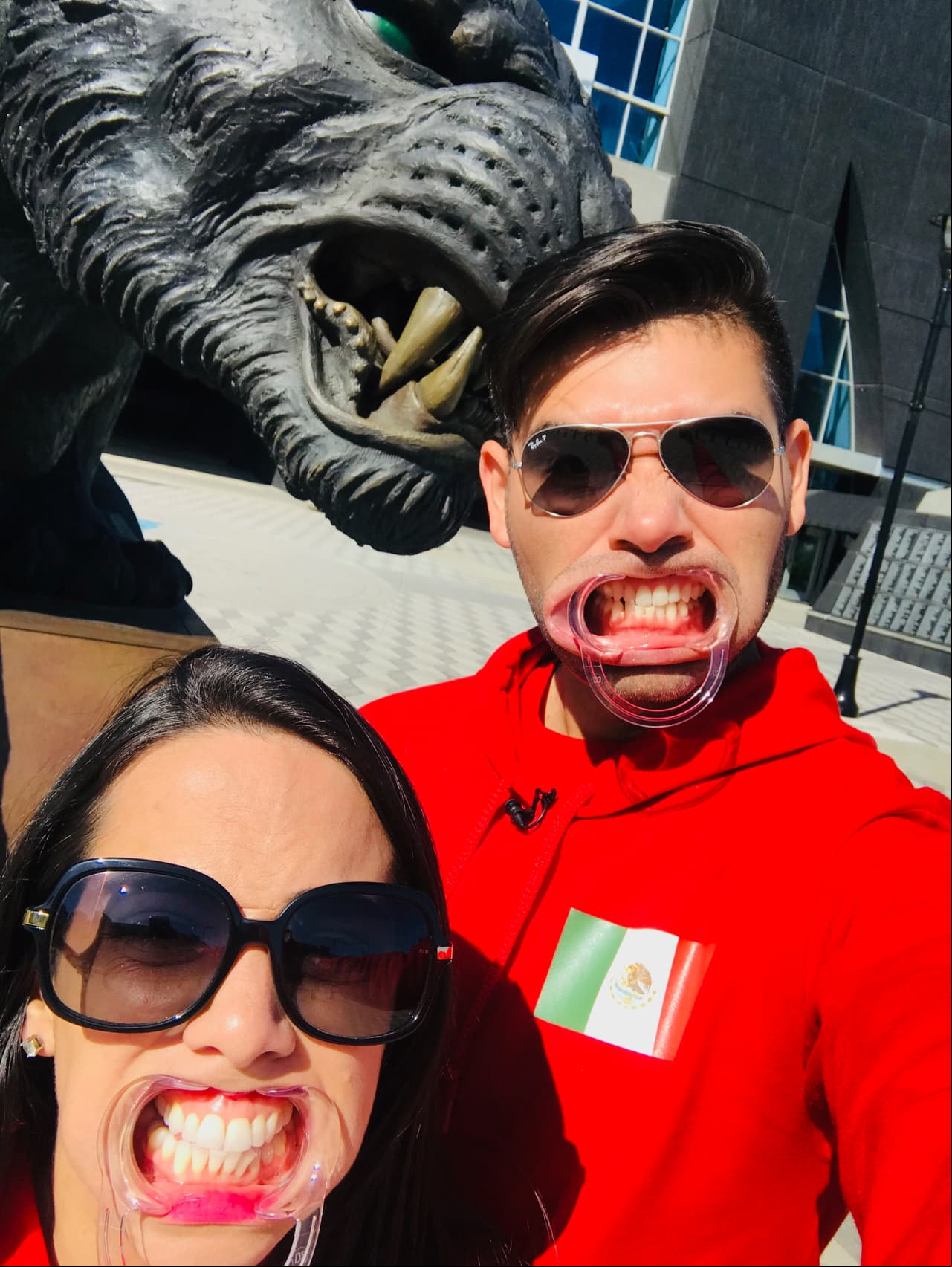 Charlotte vivió el colorido del capítulo 6 de 'La Carrera' por la Copa Oro, una competencia donde las parejas en busca del boleto a la Final del certamen aprovecharon para divertirse.