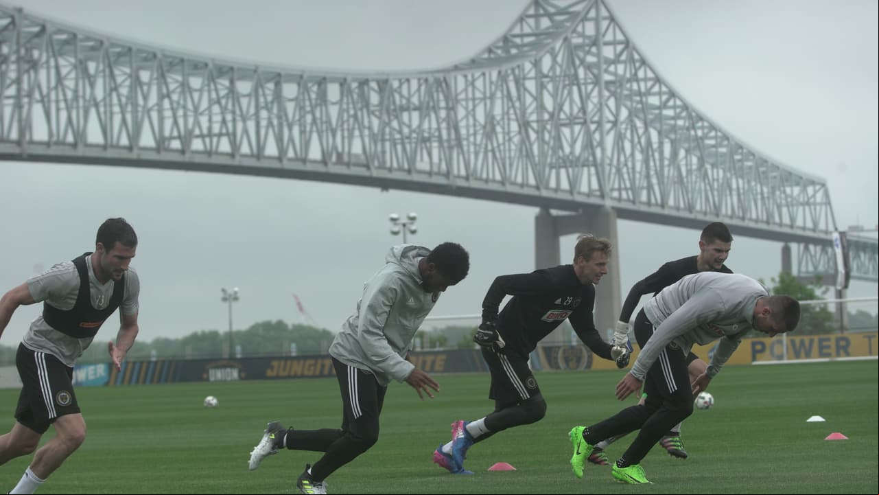 Otro aspecto del entrenamiento del Filadelfia Union, esta vez de los jugadores de campo.