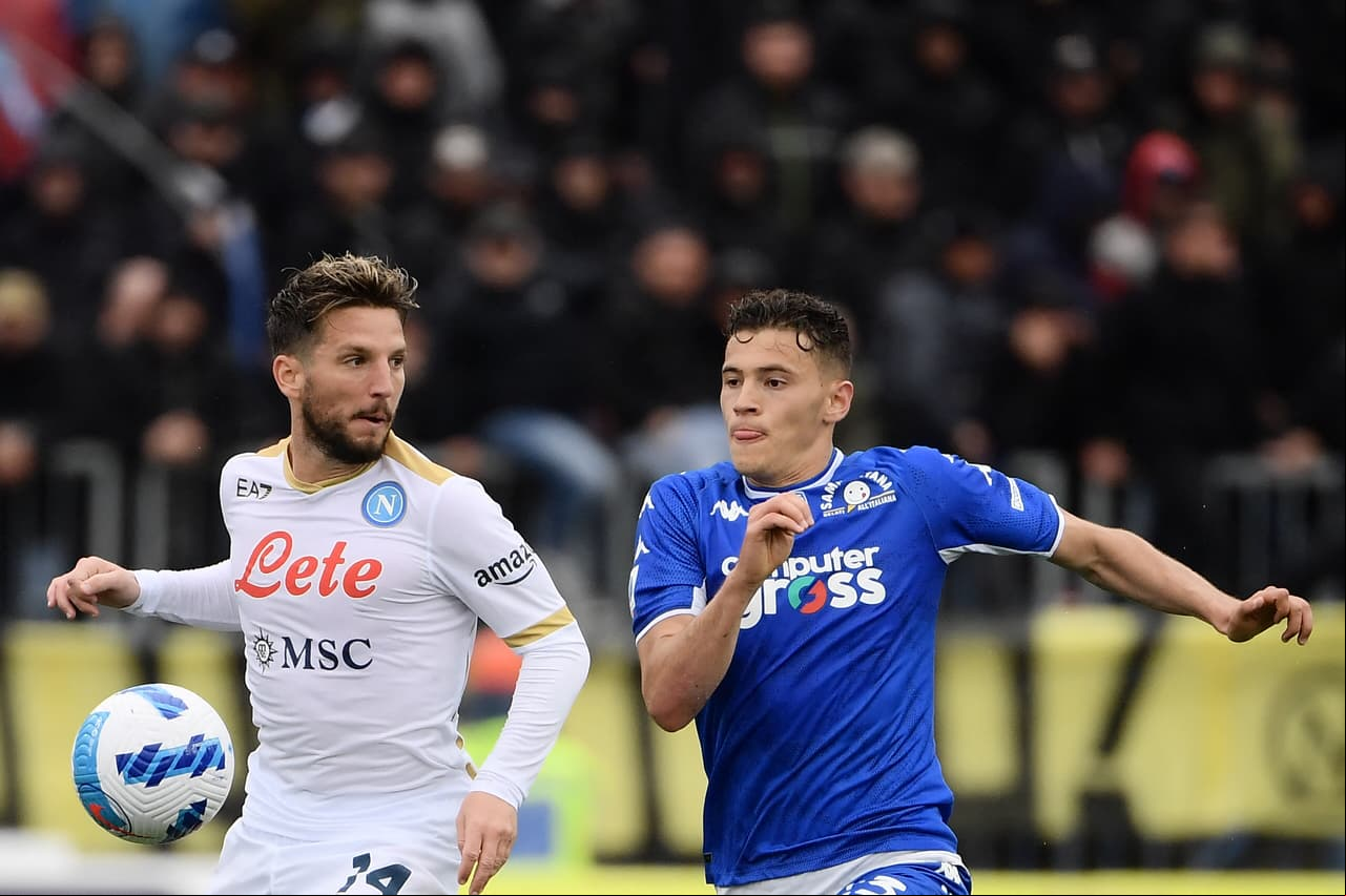 Napoli cae con épica remontada a pesar de asistencia de Chucky