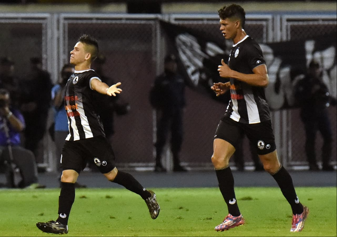Zamora venció 3-1 en el partido de vuelta al Anzoátegui.