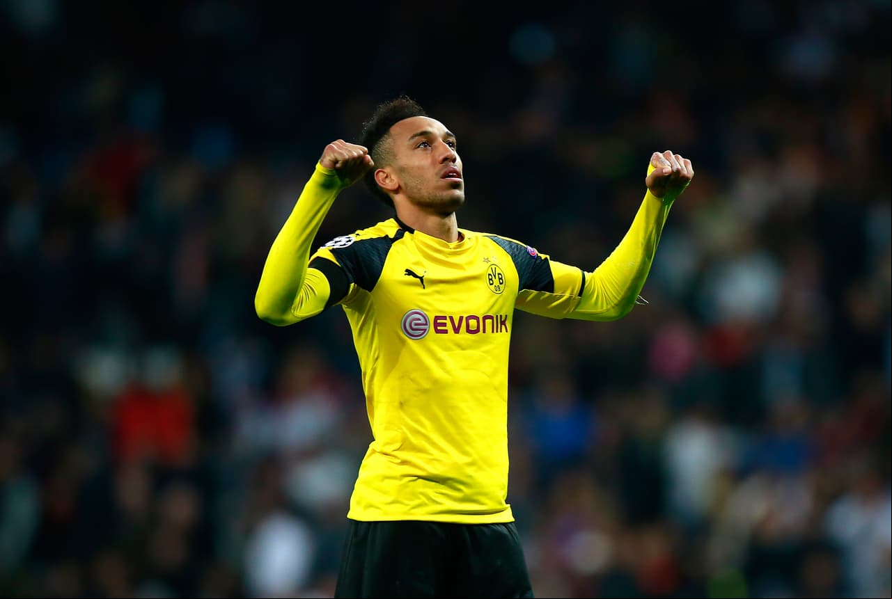 Por mucho, el gabonés Aubameyang es el de más goles entre eloos tres con 23 anotaciones. En ellas hay 3 dobletes y un póker.
