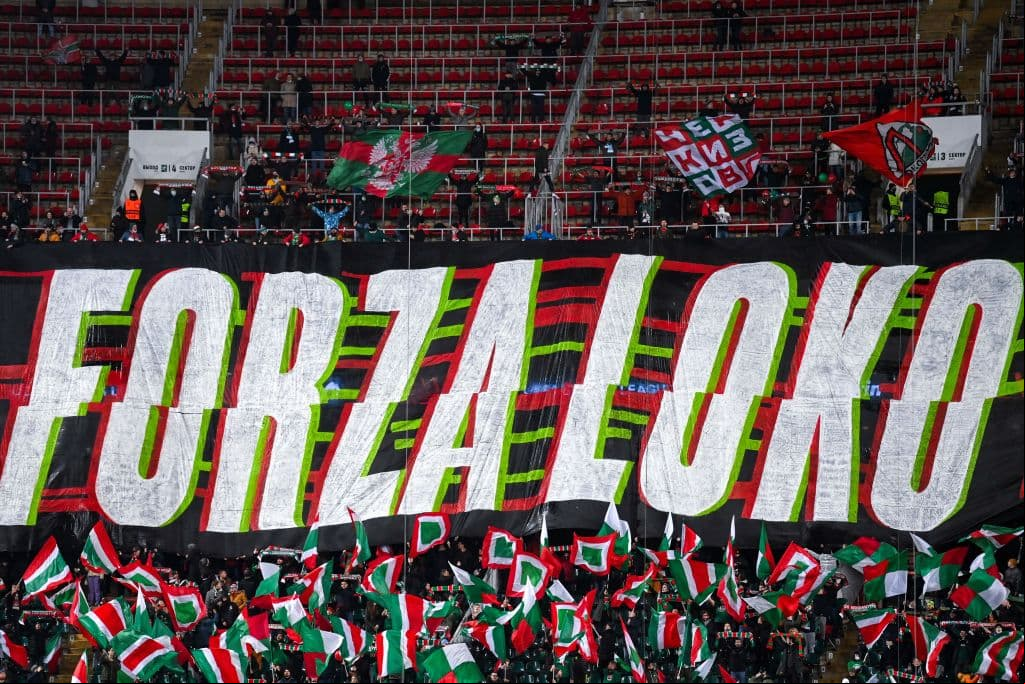 Lazio golea como visitante al Lokomotiv de Moscú 3-0 con doblete de Ciro Immobile y gol de Pedro ya al filo del partido. Con este resultado, la escuadra italiana ya está calificada para la siguiente ronda de la Europa League.