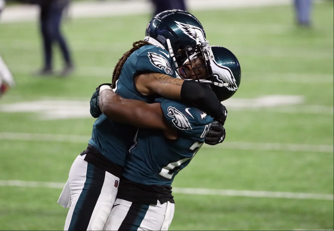Abrazos, gritos, euforia. TODO ES CELEBRACIÓN PARA LOS EAGLES.