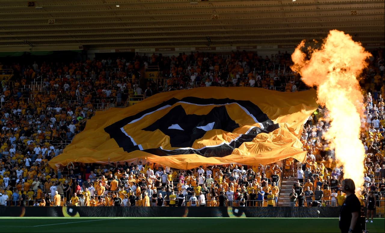 <b>Wolverhampton (Inglaterra)</b>
<br>Estadio: Molineux Stadium