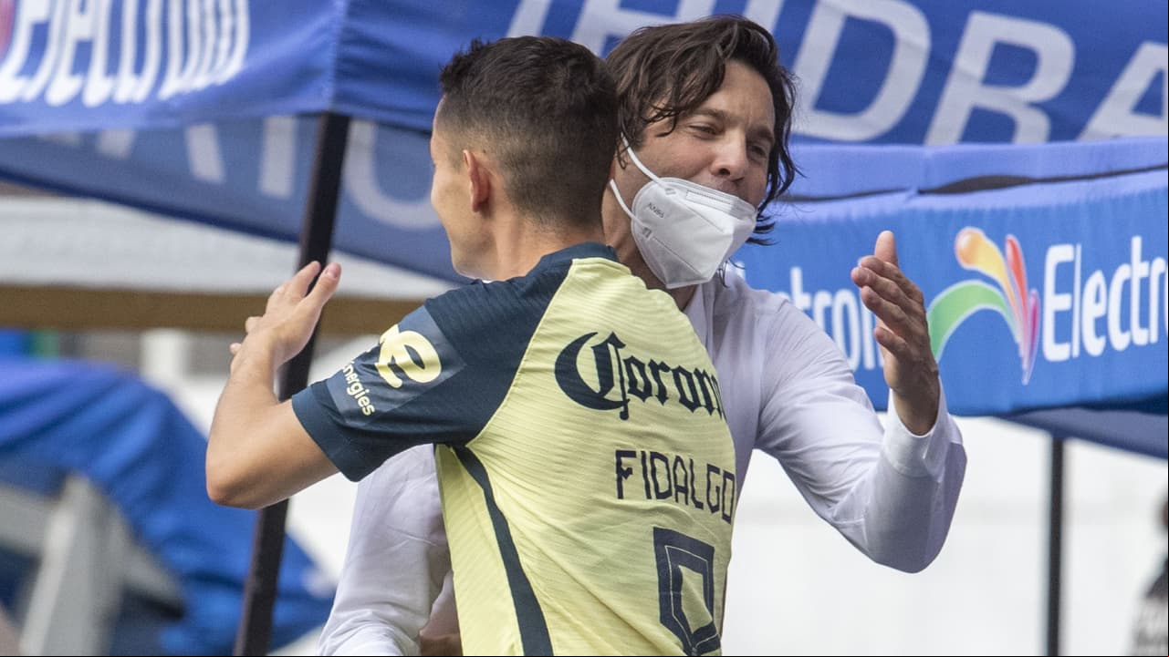 Álvaro Fidalgo se despide de Solari y le agradece por llevarlo al América