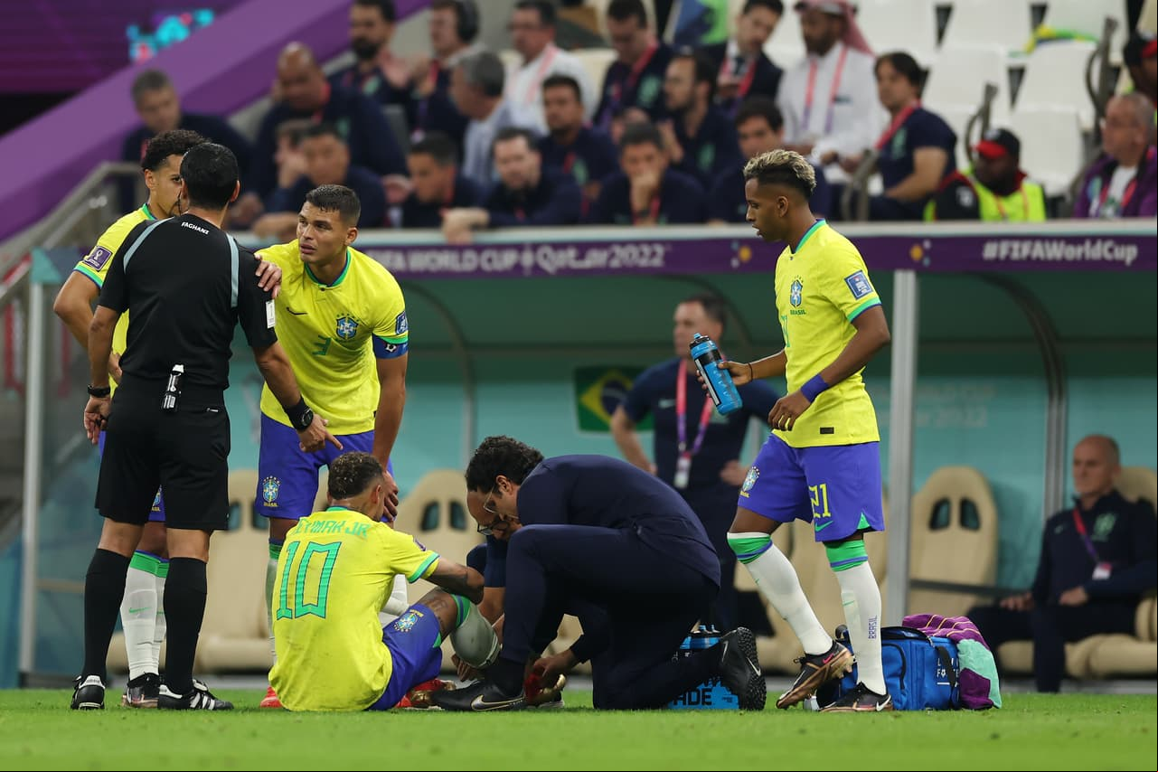 Brasil venció dos goles por cero a Serbia en su debut en La Copa del Mundo Qatar 2022 con la oportunidad de haber visto el mejor gol del Mundial de parte de Richarlison, en el mismo encuentro donde Neymar se fue lastimado y queda esperar saber si está lastimado o su salida fue sólo precaución.